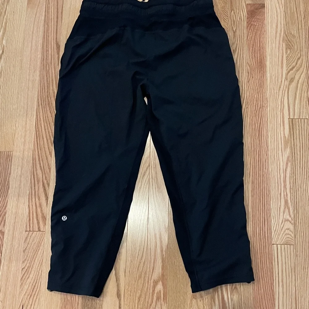 Lululemon Athletica Dance Studio Mid Rise Cropped Pant - Picture 12 of 16